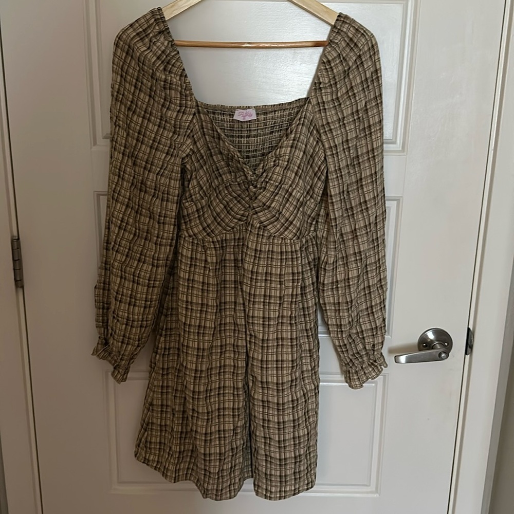 Pink Lily size M long sleeve plaid dress